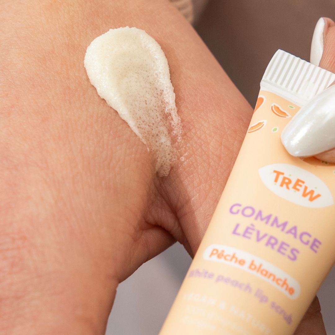 White Peach Sugar Lip Scrub