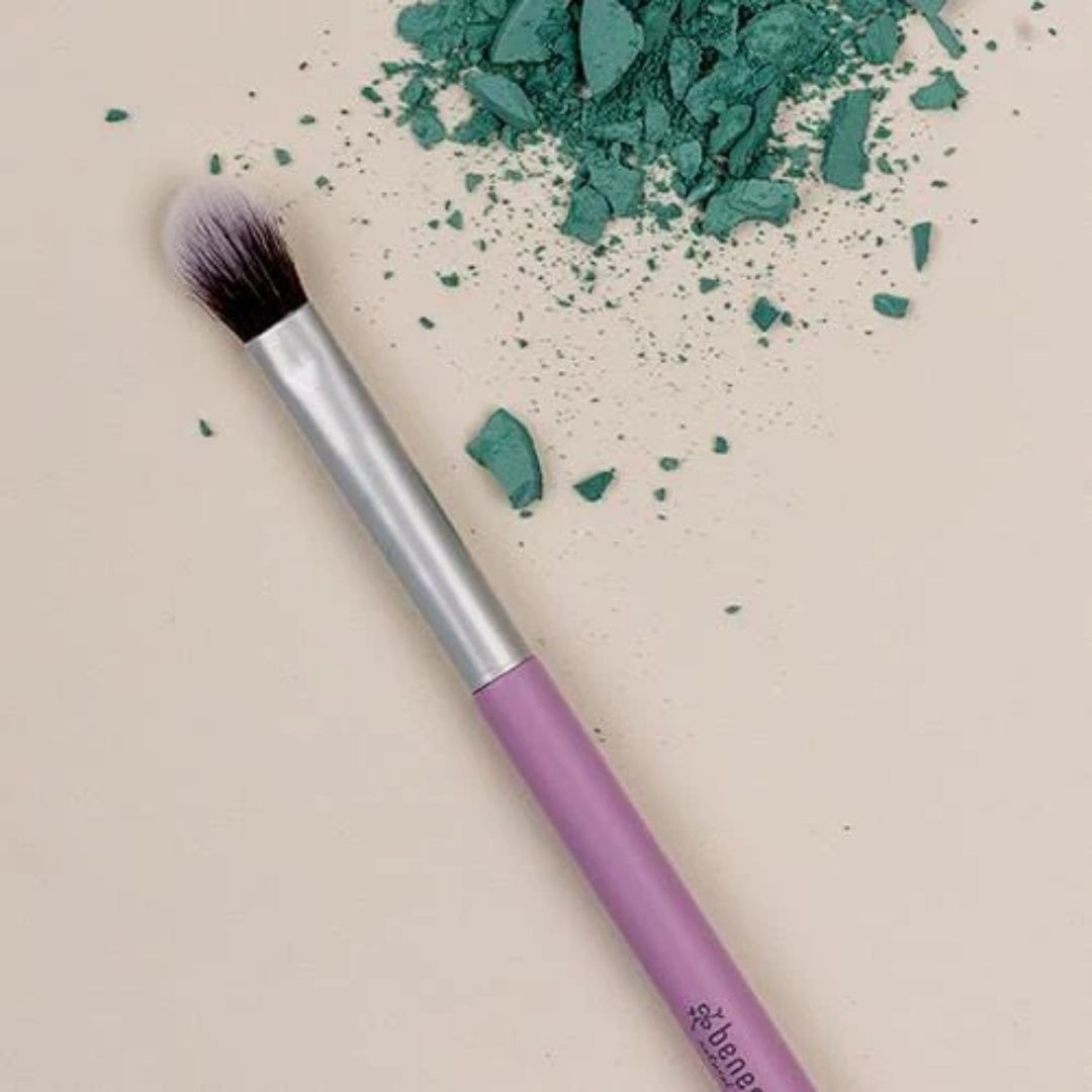 makeupbørste øjenskygge