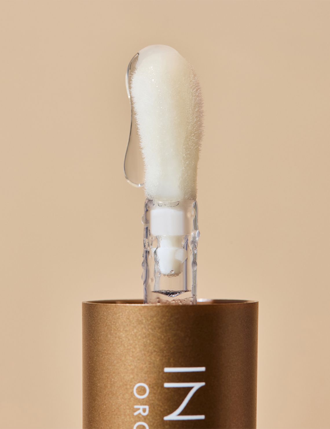 läppolja för torra läppar