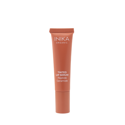 Färgat läppglans med näring